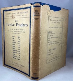 The Twelve Prophets: Hebrew Text, English Translation, and Commentary